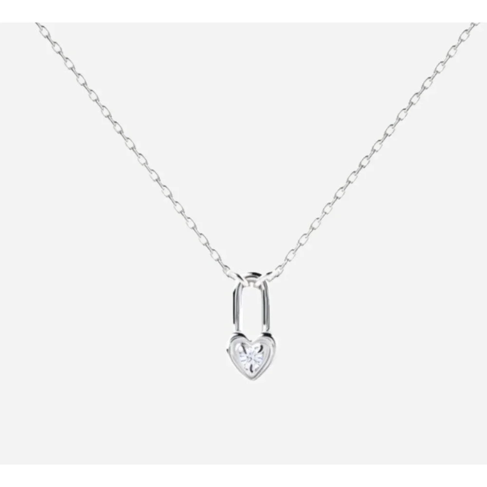 NEW White Gold Filled‎ Heart Lock Diamond Simulate Pendant Necklace